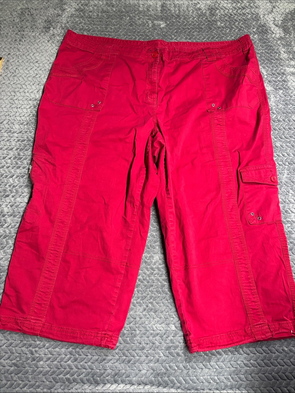 Style & Co. Women's Bright Red Cargo Capris